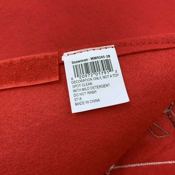 Tree Skirt Felt 48" Christmas Snowman Red White Green NEW - Picture 11 of 11